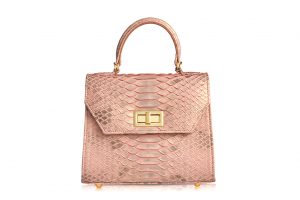 Which Luxury Handbag Brand that fits your style