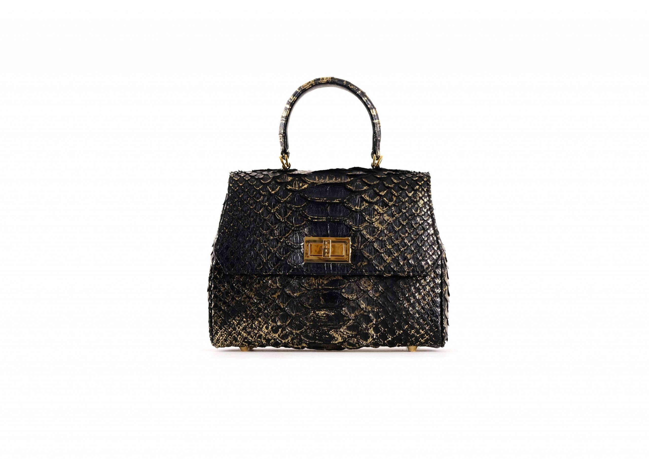 LAUREN IN BLACK RAIN GOLD