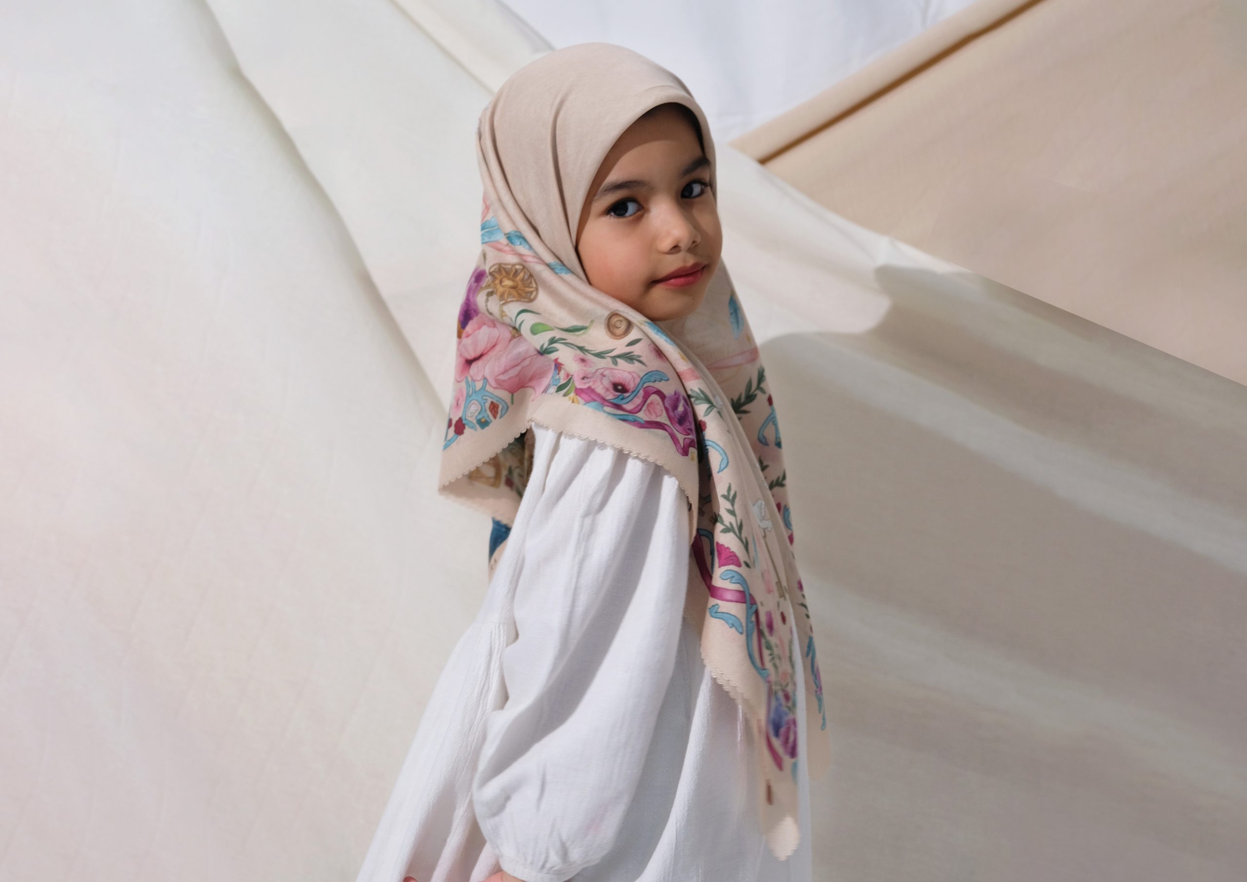 Kids Edition Illustration Scarves in Beige - Libre Palestine Series - Image 3