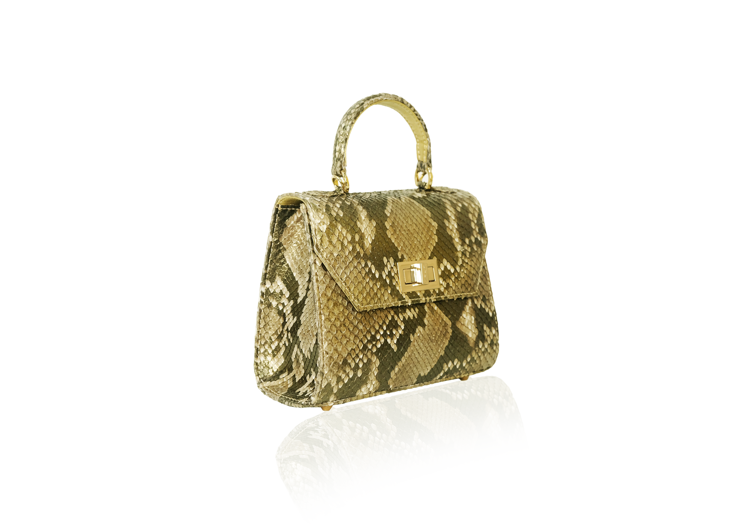 Luna in Persian Gold - Image 2