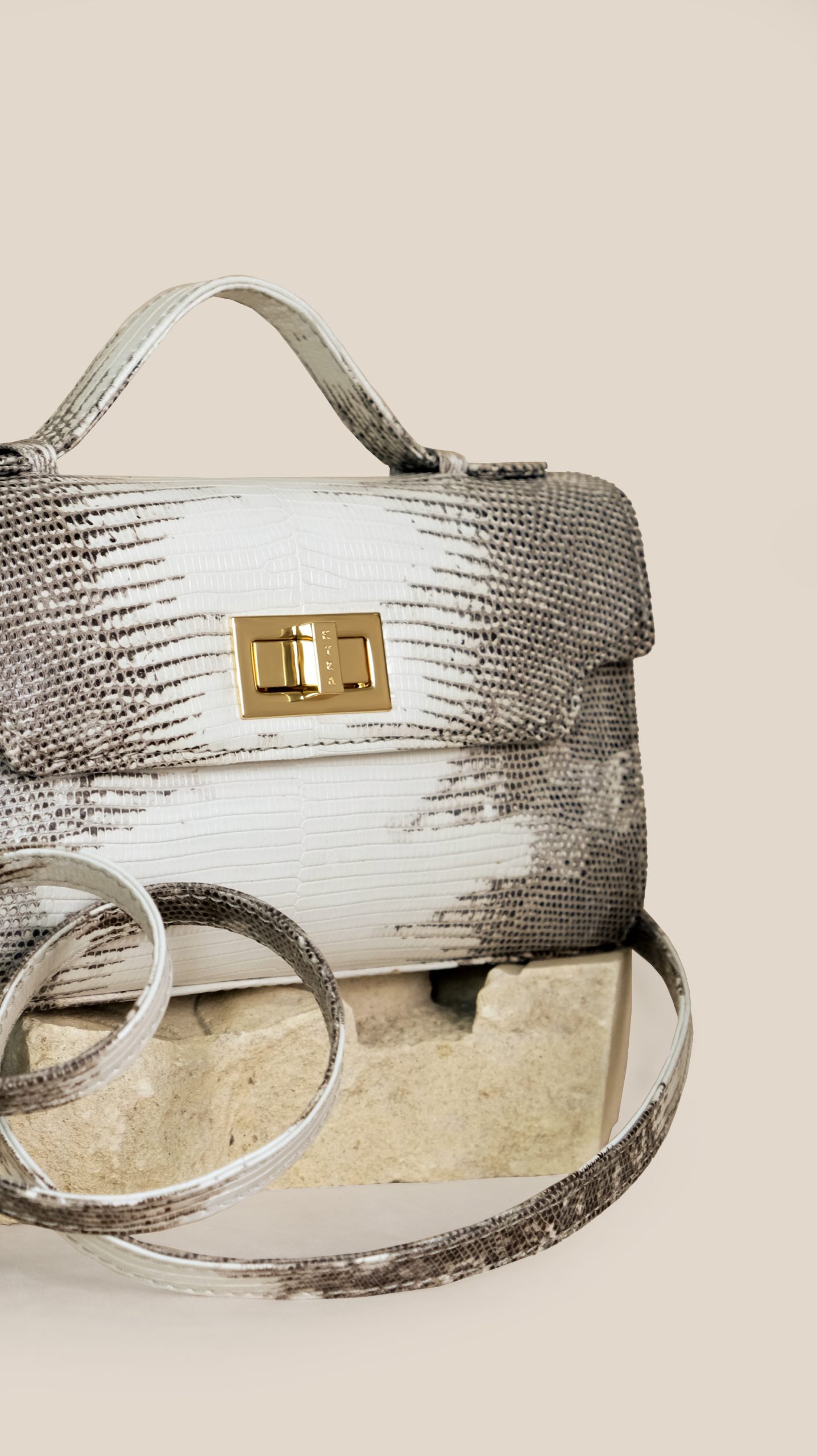 Luna 25 Natural Lizard leather handbag by KYRA with gold hardware and detachable strap